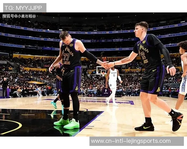 体现仍是无法到达预期，湖人侧翼新援的场上效果仍是十分有限？